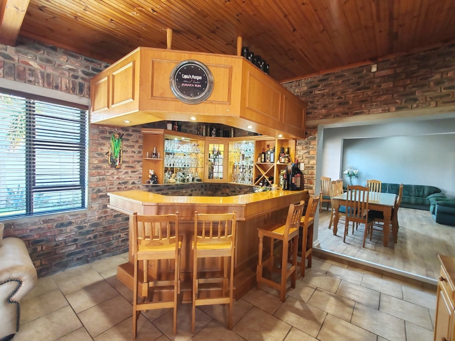  Bedroom Property for Sale in Newton Park Eastern Cape